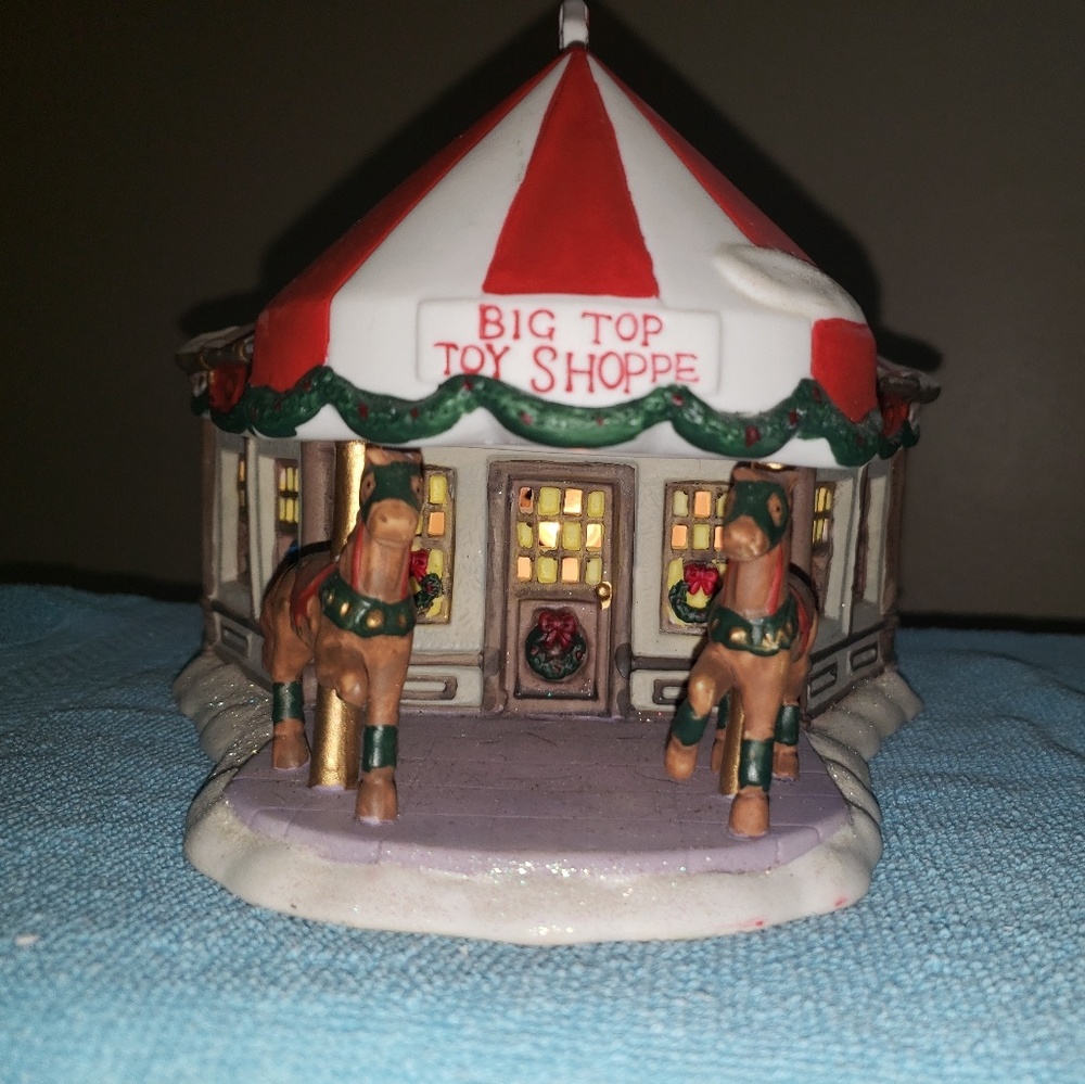 Santas work bench collection